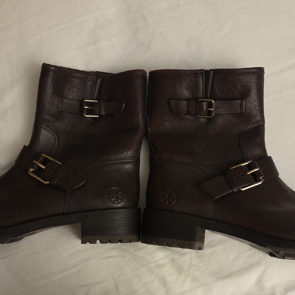 Tory Burch Women's Dark Brown Leather Ankle Boots - Picture 8 of 9